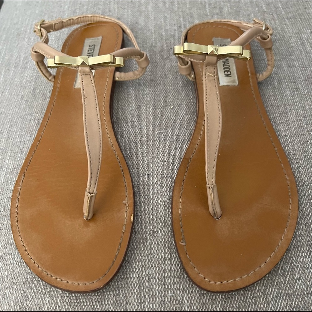 Steve Madden Bow Thong Sandals